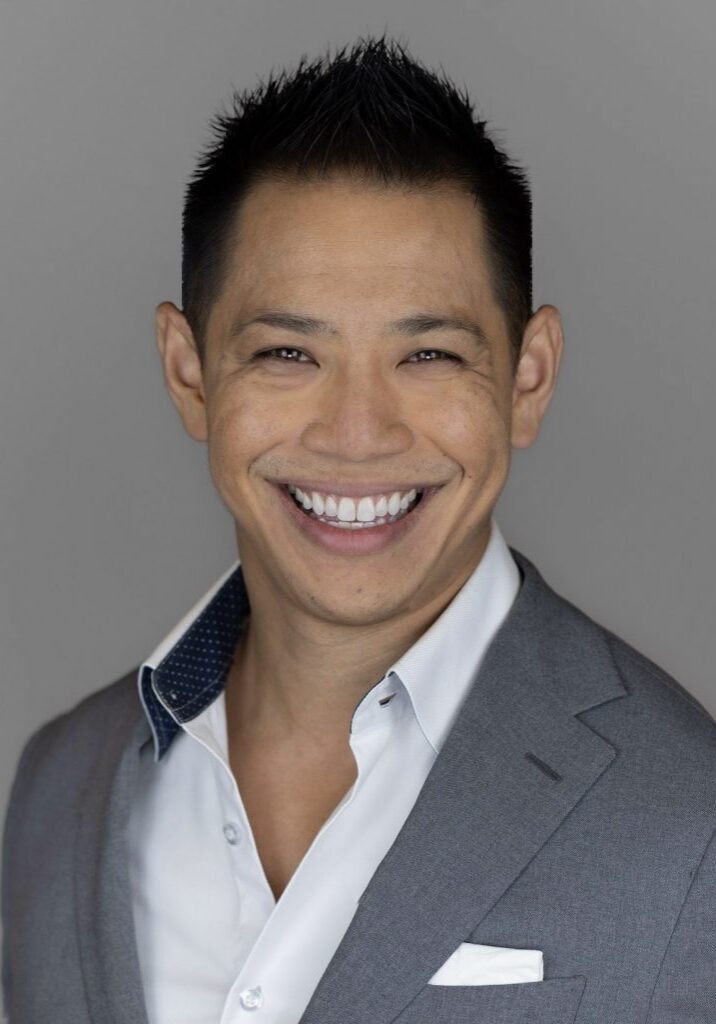 Mike Hoang - Cultural Heritage and Young Retirement Speaker