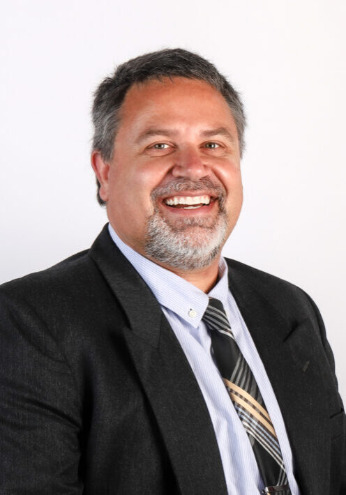 Steve Fredlund - Headshot 3 (1)